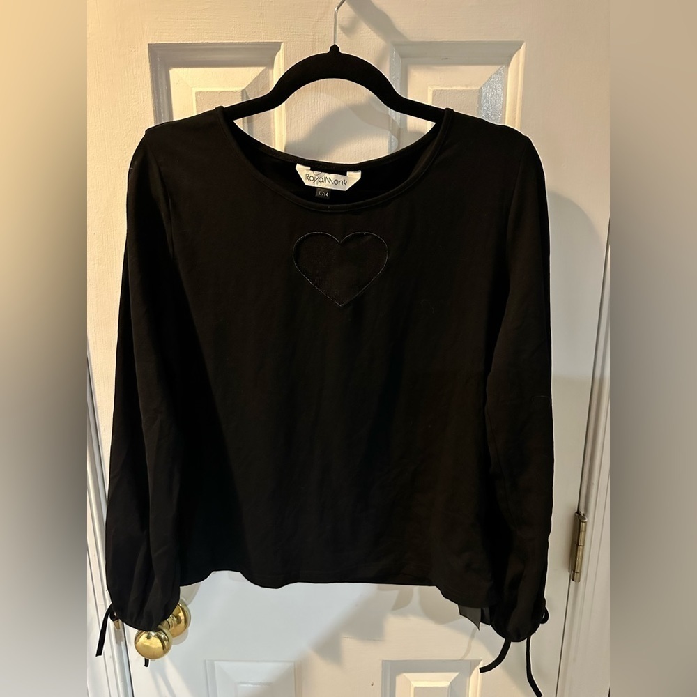 Royal Monk Top with Mesh Heart